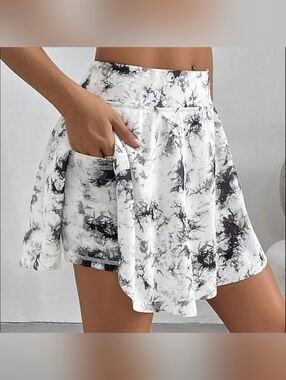 Shein Plus Curve Skort